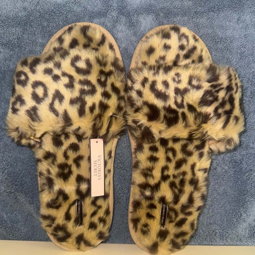 Victoria's Secret Animal Print Furry Slippers